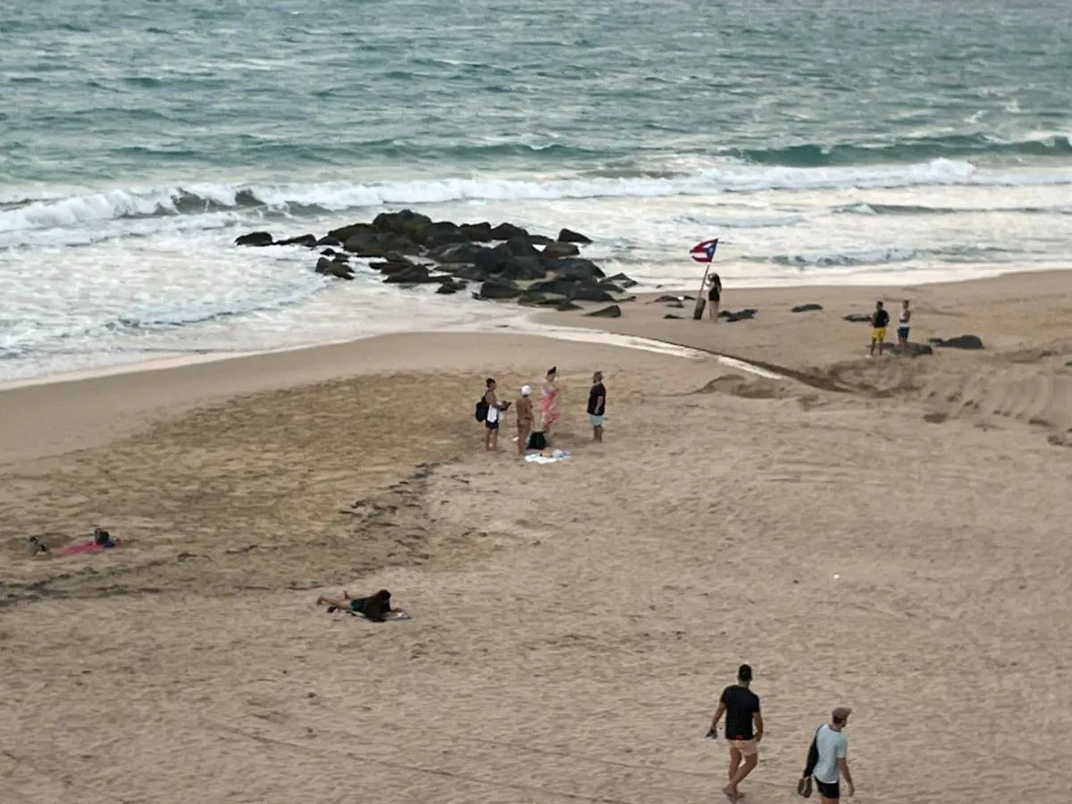 San Juan 1 Bedroom Ocean Front Condo In Condado '8' Puerto Rico